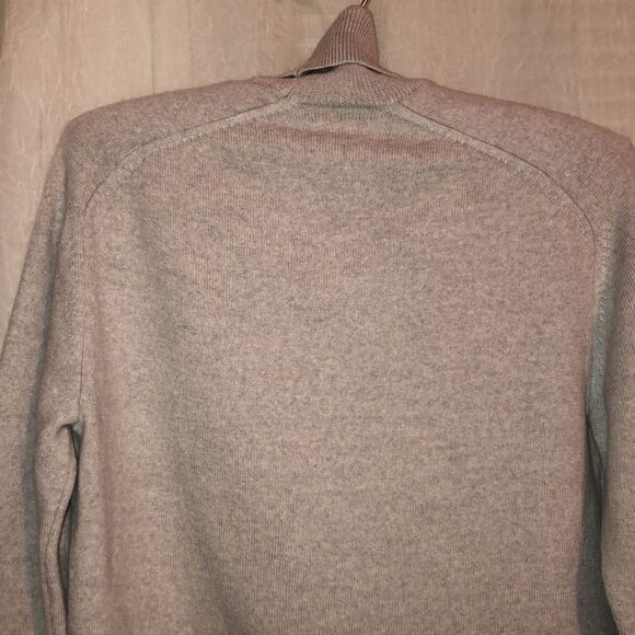 Wilfred S Merino Wool Knit Silver Gray Turtleneck Sweater - Picture 4 of 12
